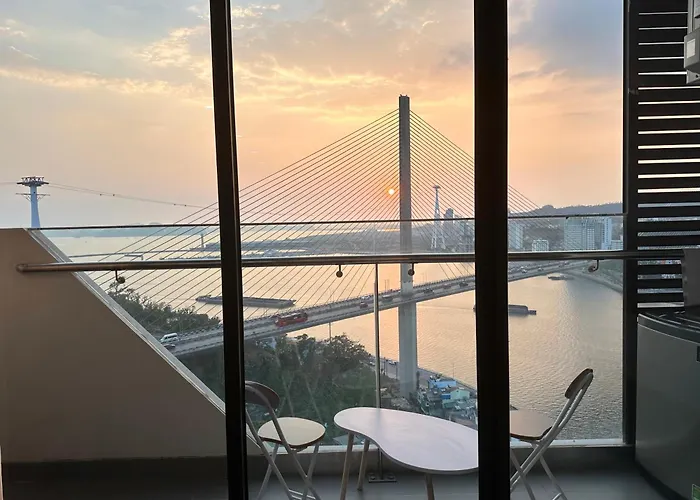 Sunny Fantastic Seaview Hạ Long